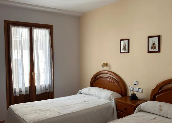 Cafeteria Casa Valles Hotell Broto